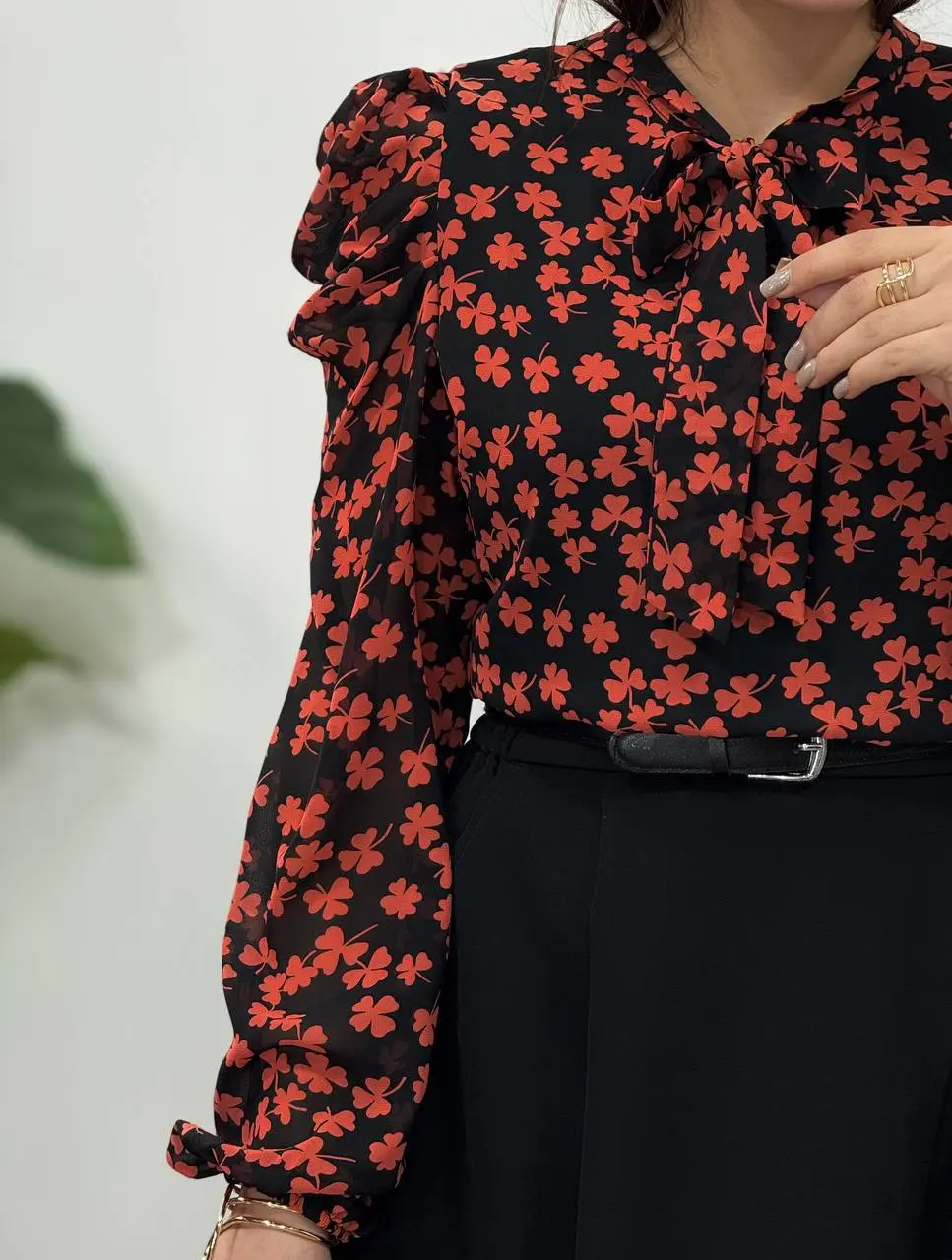 شومیزحریر مجلسی مهلا (کد4394)